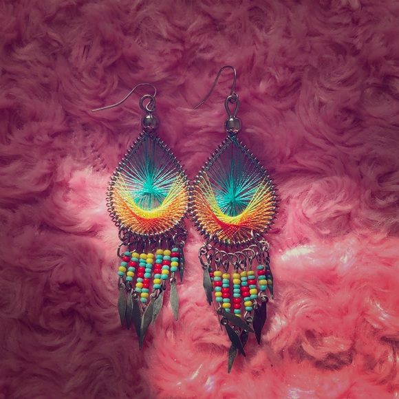 Jewelry - 🌸S A L E🌸Earrings!🎀